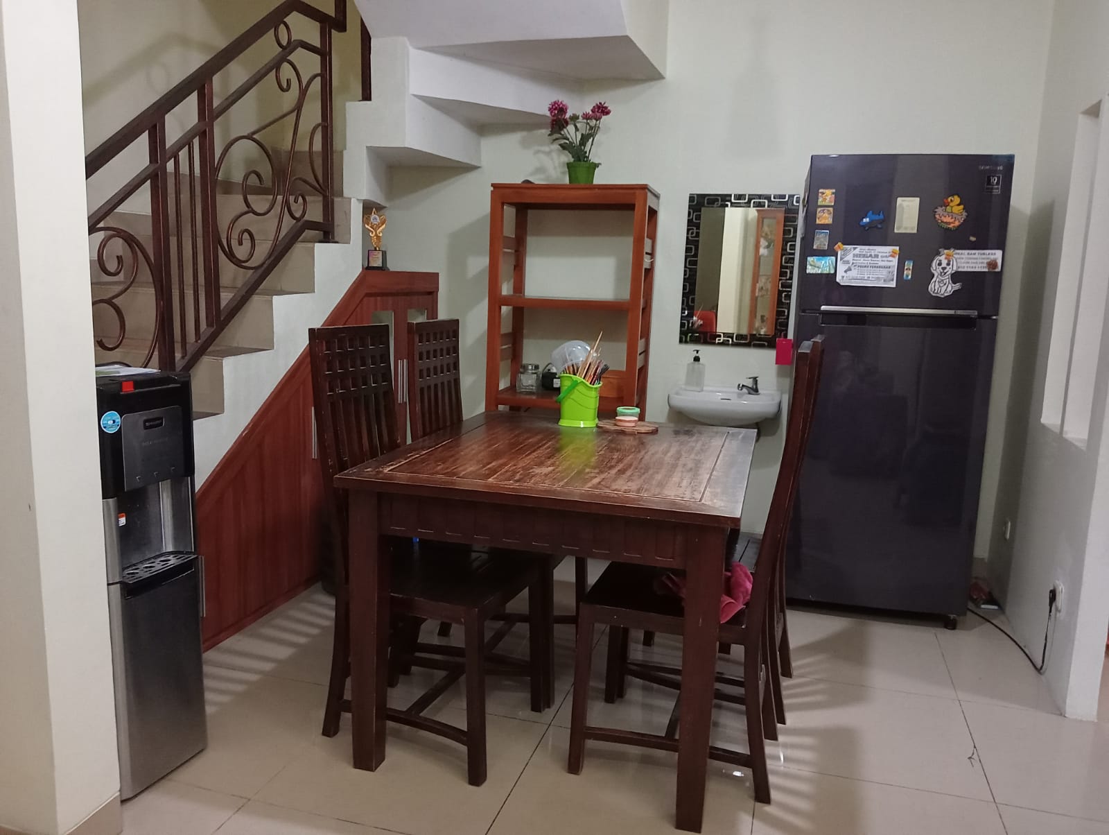 Rumah Disewakan Fully Furnished di Cluster Hawaii Deltamas Cikarang